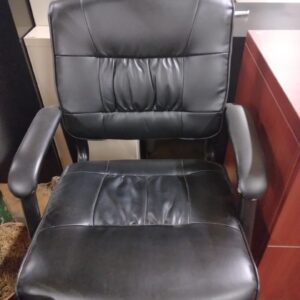 BOSS Executive Guest Chair