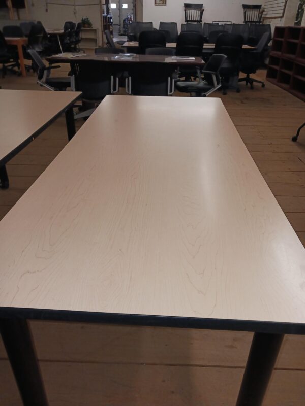 Meeting Table - Image 4