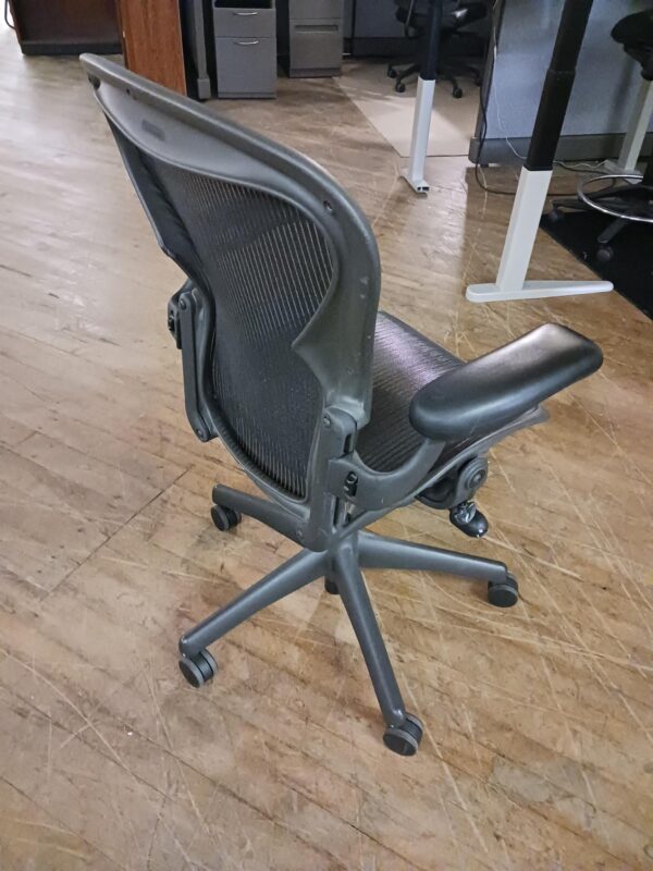 Task Chair - Image 5